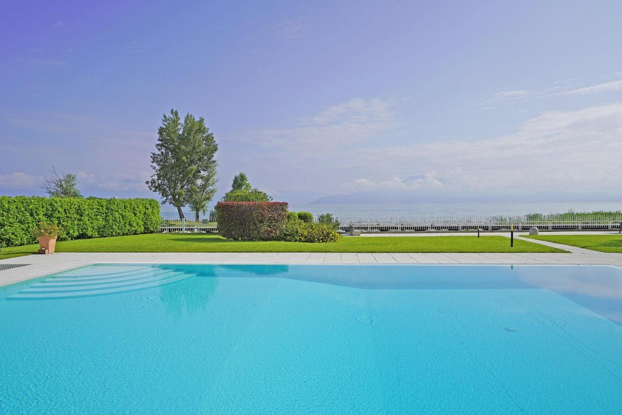 Il Porticciolo P1-12 By Wonderful Italy Apartment Sirmione Exterior photo