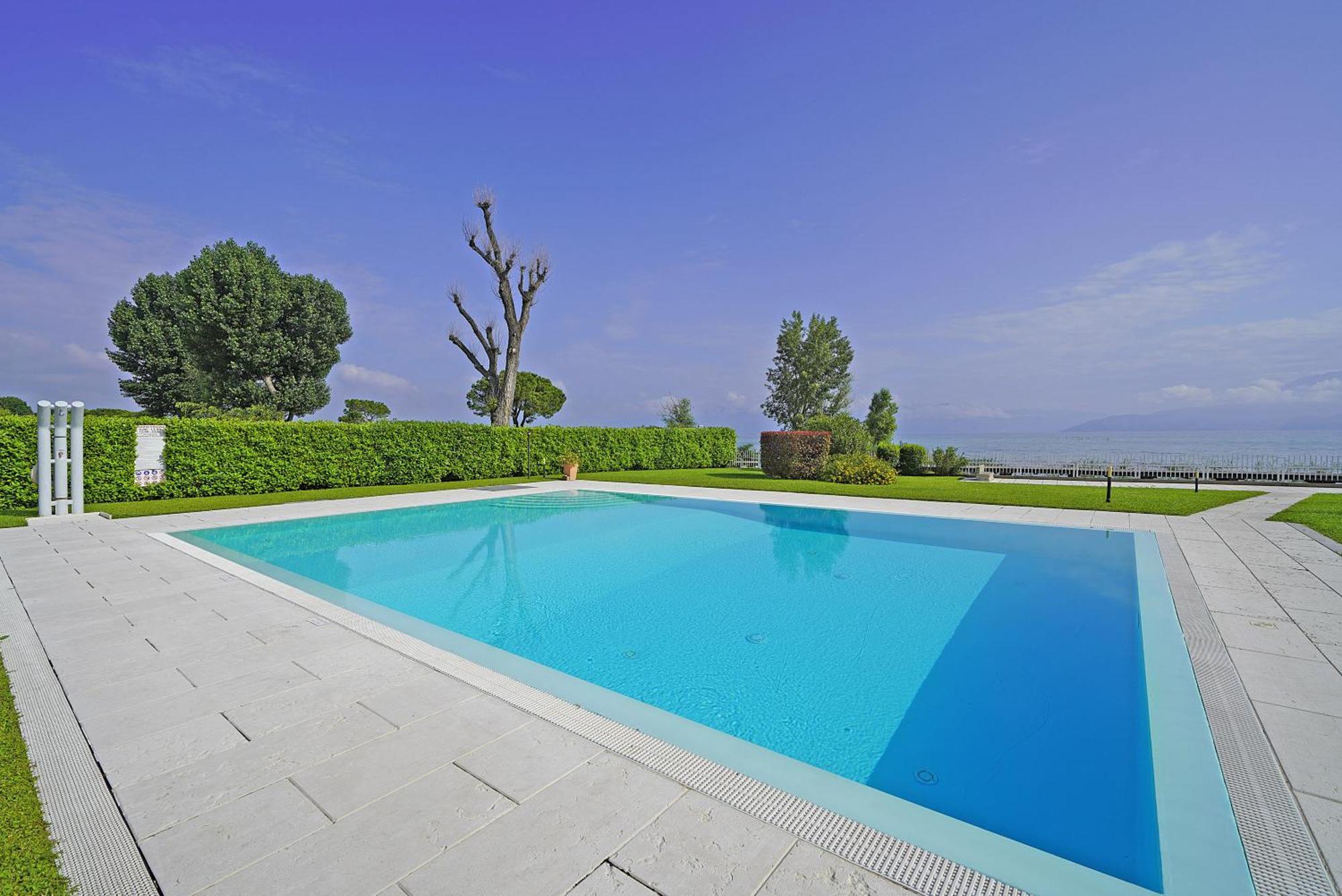 Il Porticciolo P1-12 By Wonderful Italy Apartment Sirmione Exterior photo