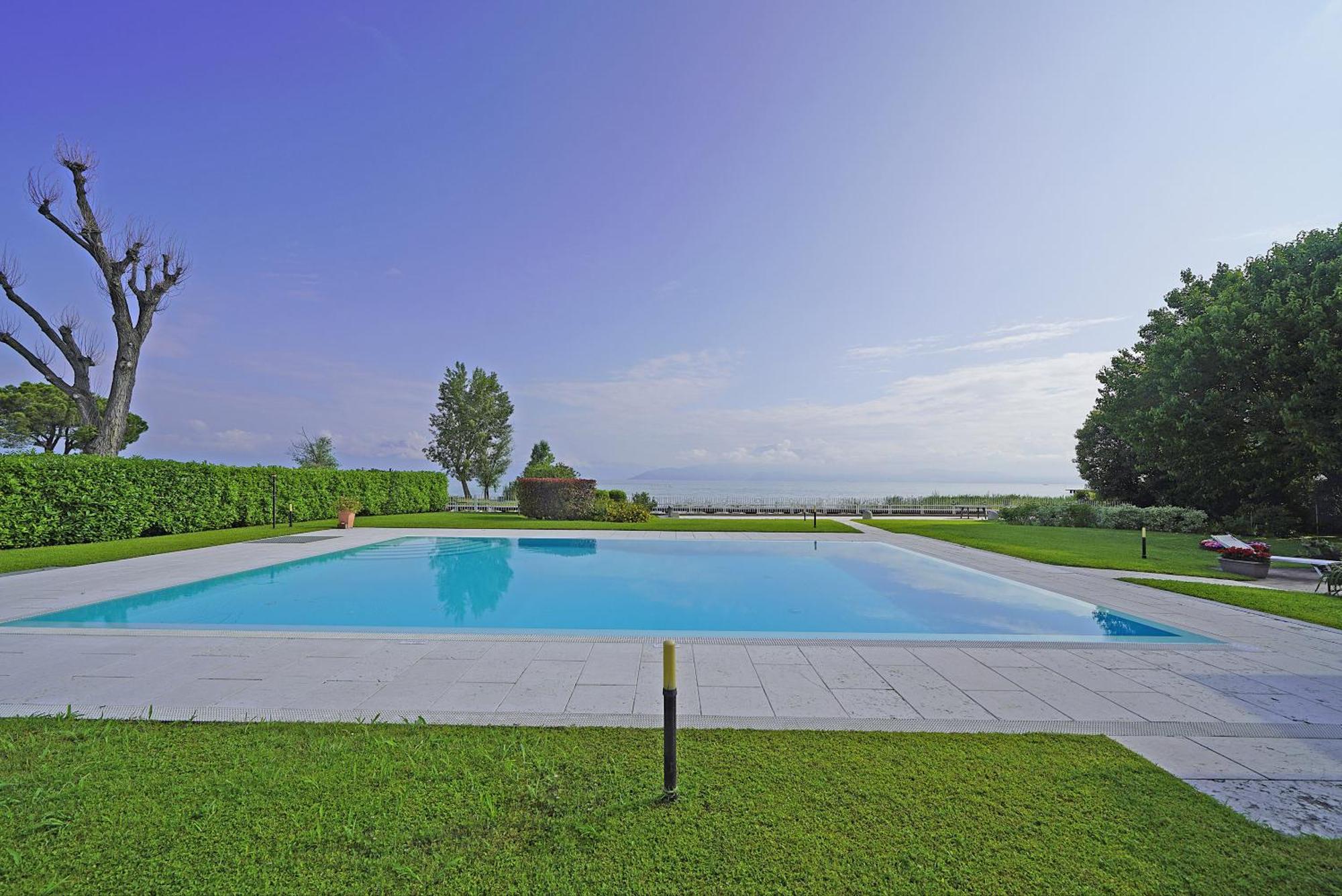 Il Porticciolo P1-12 By Wonderful Italy Apartment Sirmione Exterior photo